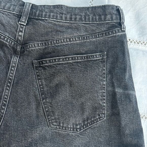 Universal Thread 90s Cutoff Shorts - Picture 6 of 6